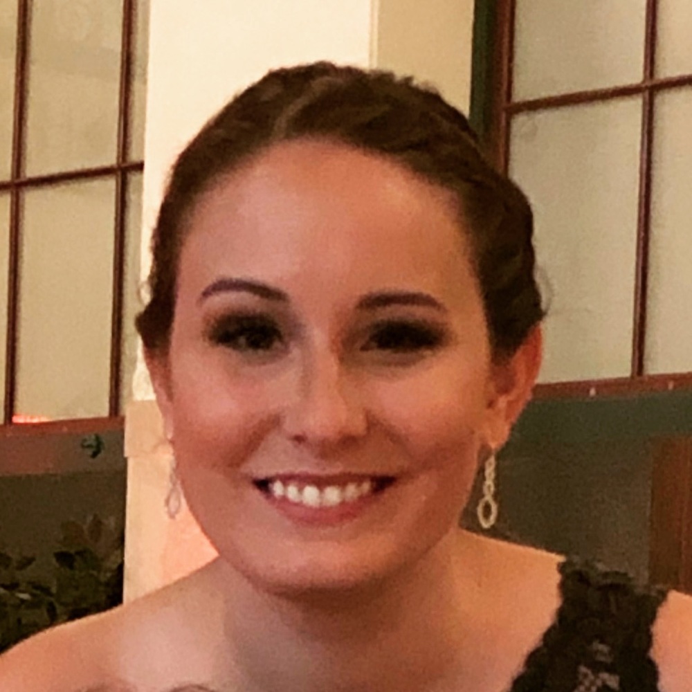 Meet your Posher, Lauren